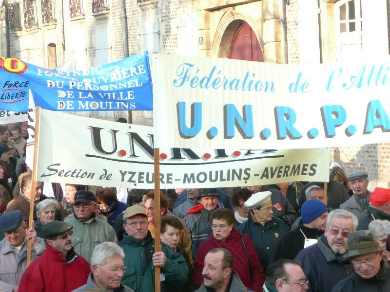 Le défilé 20 01 09 Moulins (12)