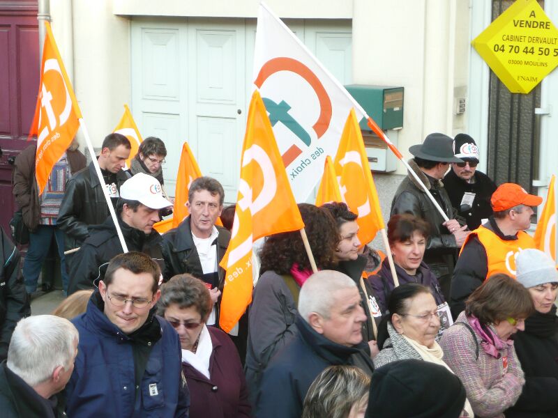 Le défilé 20 01 09 Moulins (36)