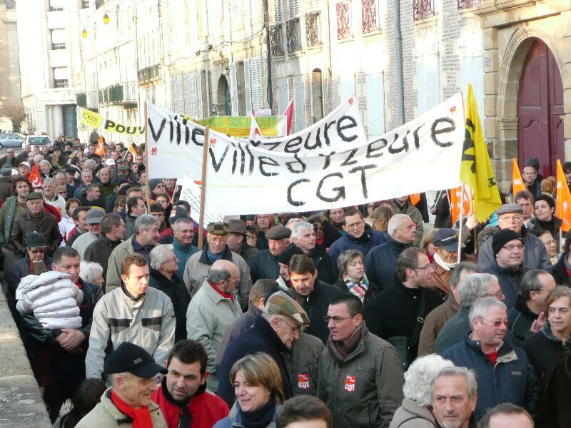 Le défilé 20 01 09 Moulins (34)