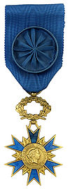 Officier_ordre_national_du_mérite