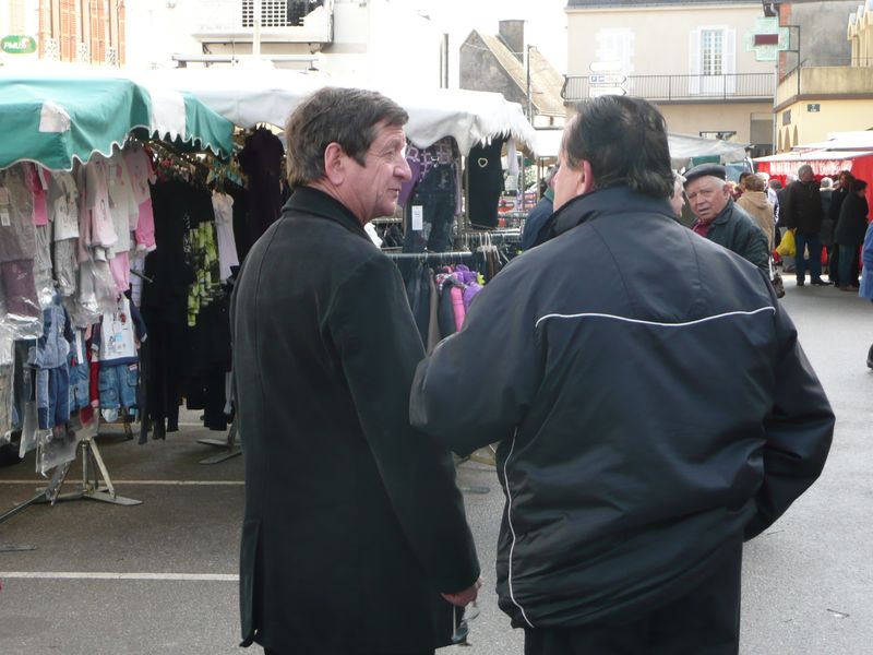 Marché du Donjon le 2 03 2010 (8)
