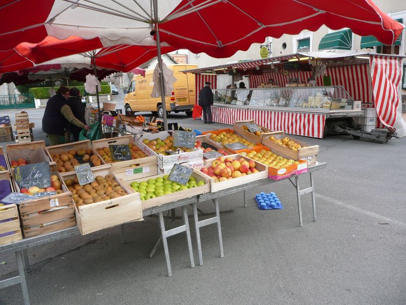 3 03 10 marché de jaligny (6)