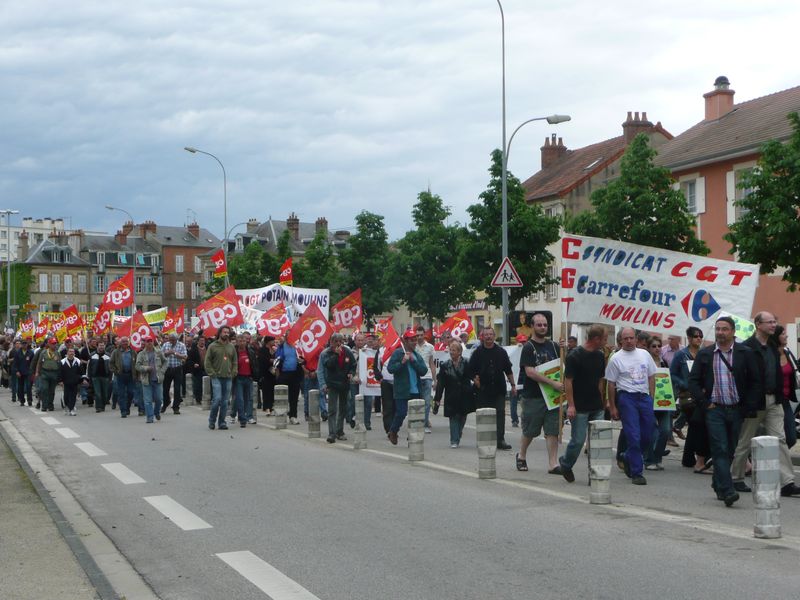 27 05 10 manif moulins retraites (10)