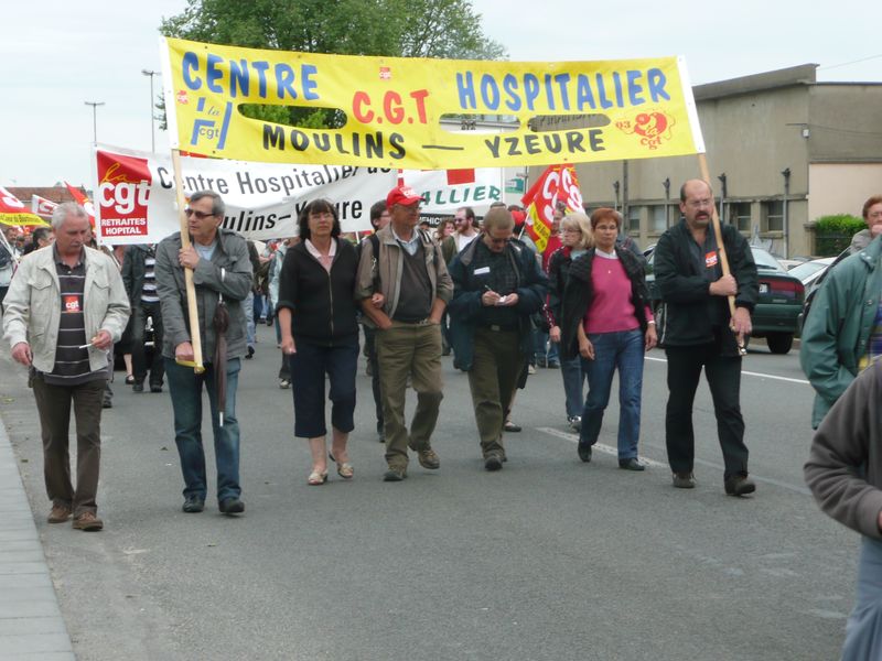 27 05 10 manif moulins retraites (20)