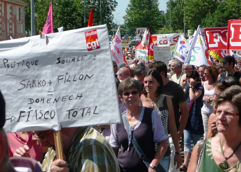 Manif retraites moulins 24 6 10 (63)