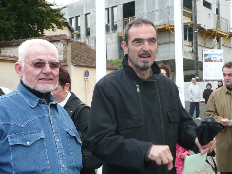 16 10 10 manif moulins retraites (7)