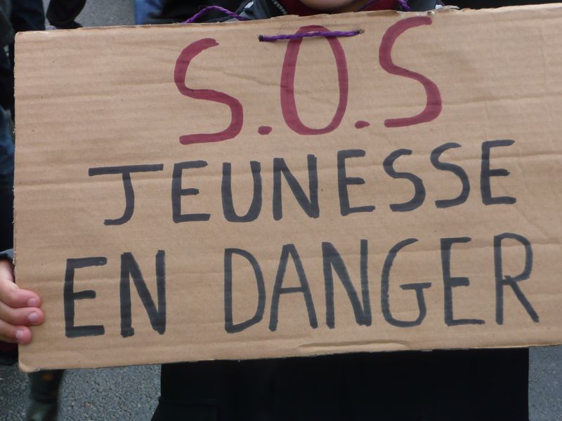 16 10 10 manif moulins retraites (34)