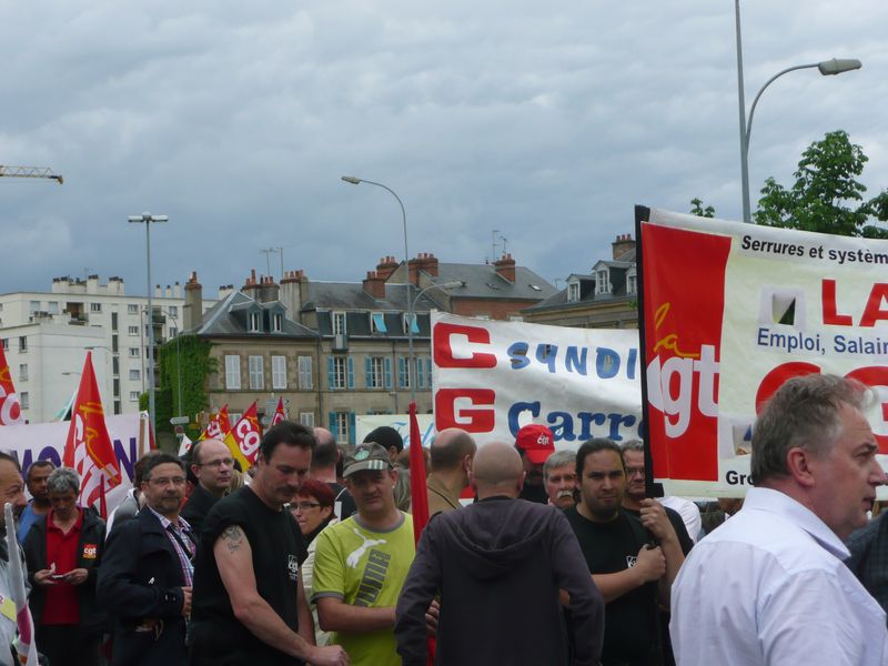 27 05 10 manif moulins retraites (7)