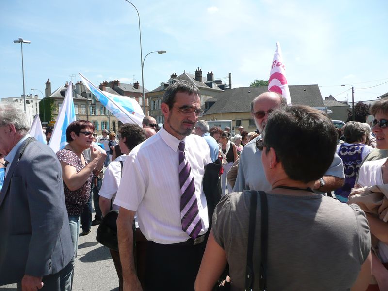 Manif retraites moulins 24 6 10 (24)