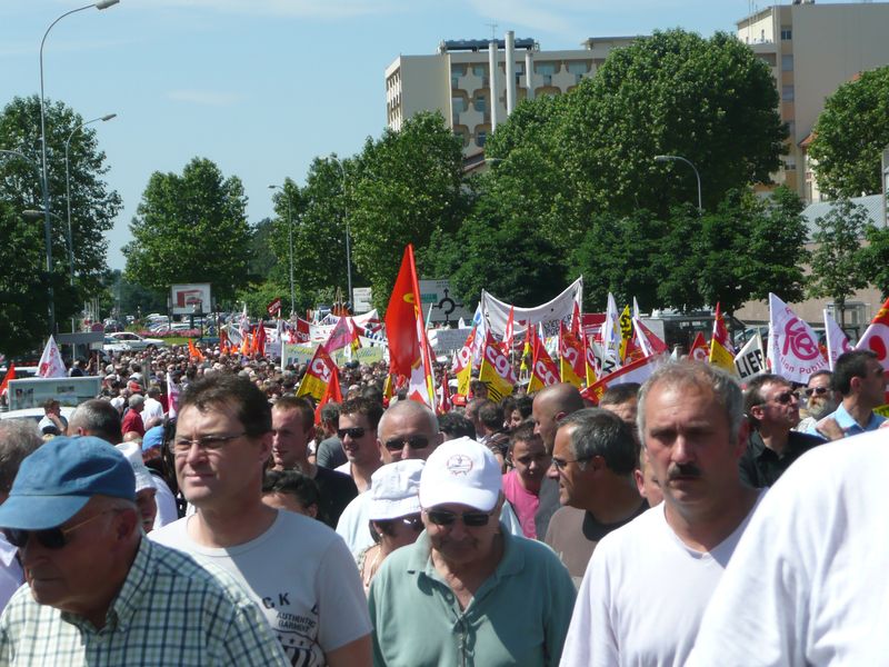 Manif retraites moulins 24 6 10 (53)