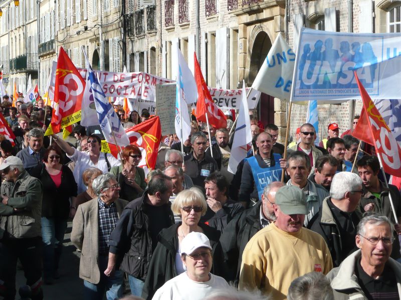 23 03 10 manif moulins (21)