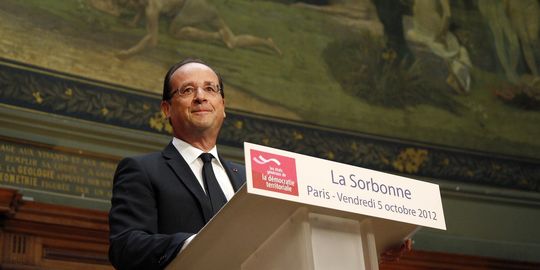 1770562_3_f1c0_francois-hollande-a-la-sorbonne-le-5-octobre_f8b47c78626ac86f1161159b5f6aea21