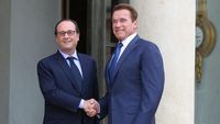 Francois_hollande_avec_arnold_schwarzenegger