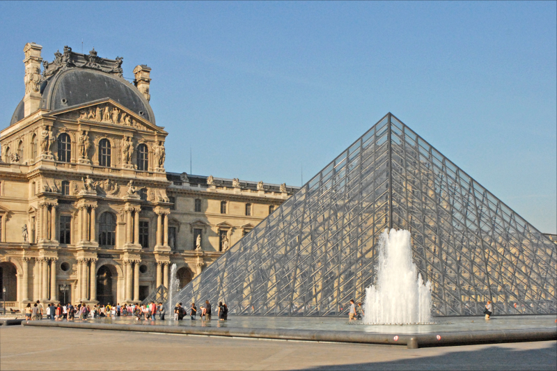 Le_musée_du_Louvre