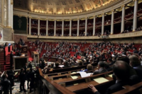 588883_l-hemicycle-de-l-assemblee-nationale-a-paris